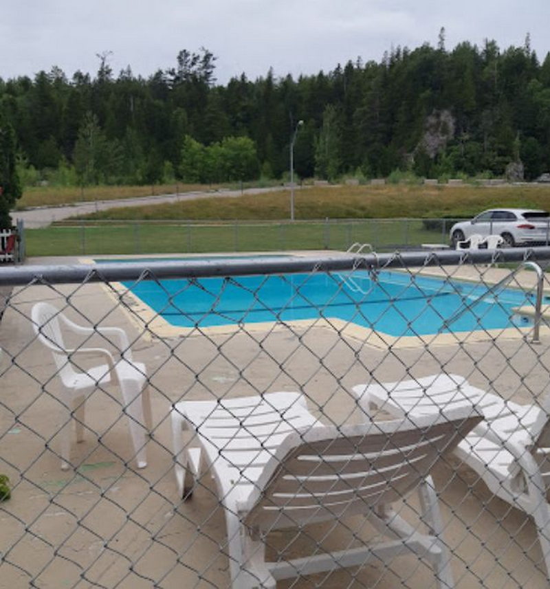 K Royale Motor Inn - Web Listing Photo (newer photo)